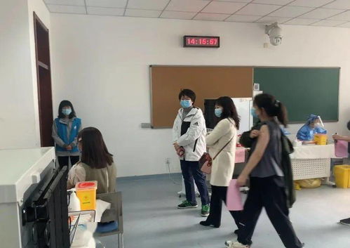 良鄉(xiāng)校區(qū)學(xué)生疫苗接種工作有序開展，教育咨詢服務(wù)同步進行