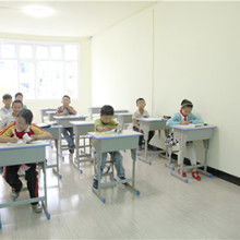 大冶市瘋狂龍博士教育咨詢服務(wù)中心 教育咨詢服務(wù)的創(chuàng)新與實踐